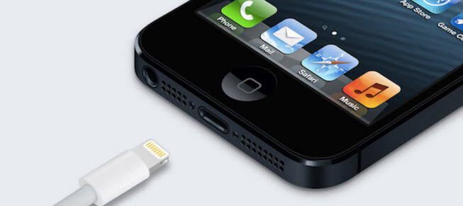 Sprawdzanie kabla USB, aby uniknąć pustej pamięci wewnętrznej iPhone'a