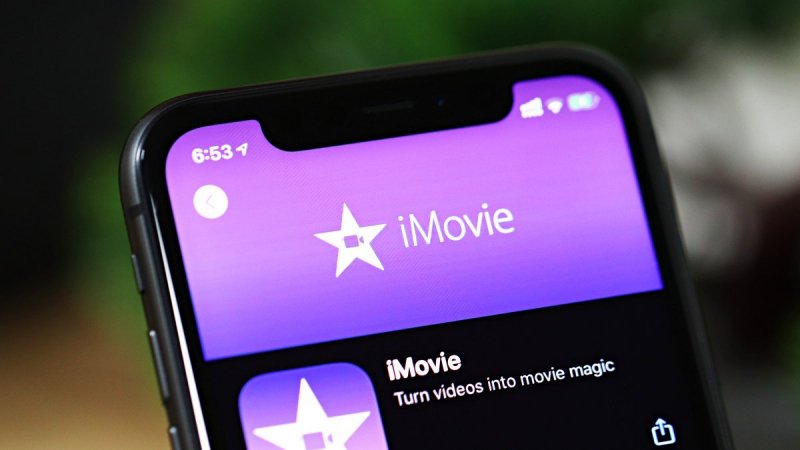 Jak łączyć filmy na iPhonie z aplikacją iMovie