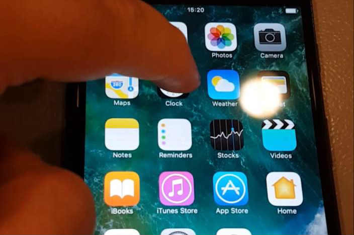 Restarting Your iPhone to Fix iPhone Screen Flickering
