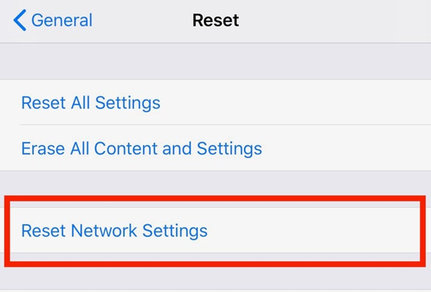 Zresetuj ustawienia sieciowe, aby naprawić iPhone'a, który nie odbiera tekstów z Androida