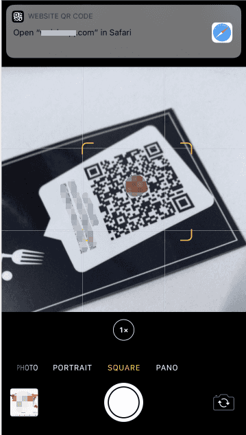 Aparat iPhone / iPad odczytuje kod QR